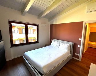 Casa Paolina Apartment - Your Hub between Milan, Como & Lake Como - Accommodates up to 6 guests - Lomazzo - Lomazzo