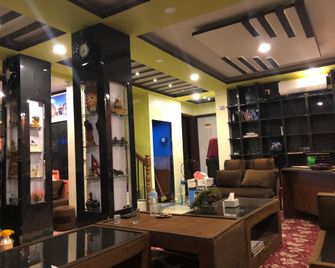 Yeti Cozy Hotel - Kathmandu - Lobby