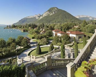 Le Palace De Menthon - Menthon-Saint-Bernard - Outdoors view