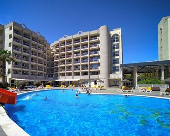 Ohtels Belvedere - Salou - Piscina