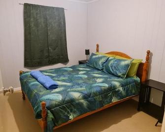 City Centre Apartments - Coober Pedy - Bedroom