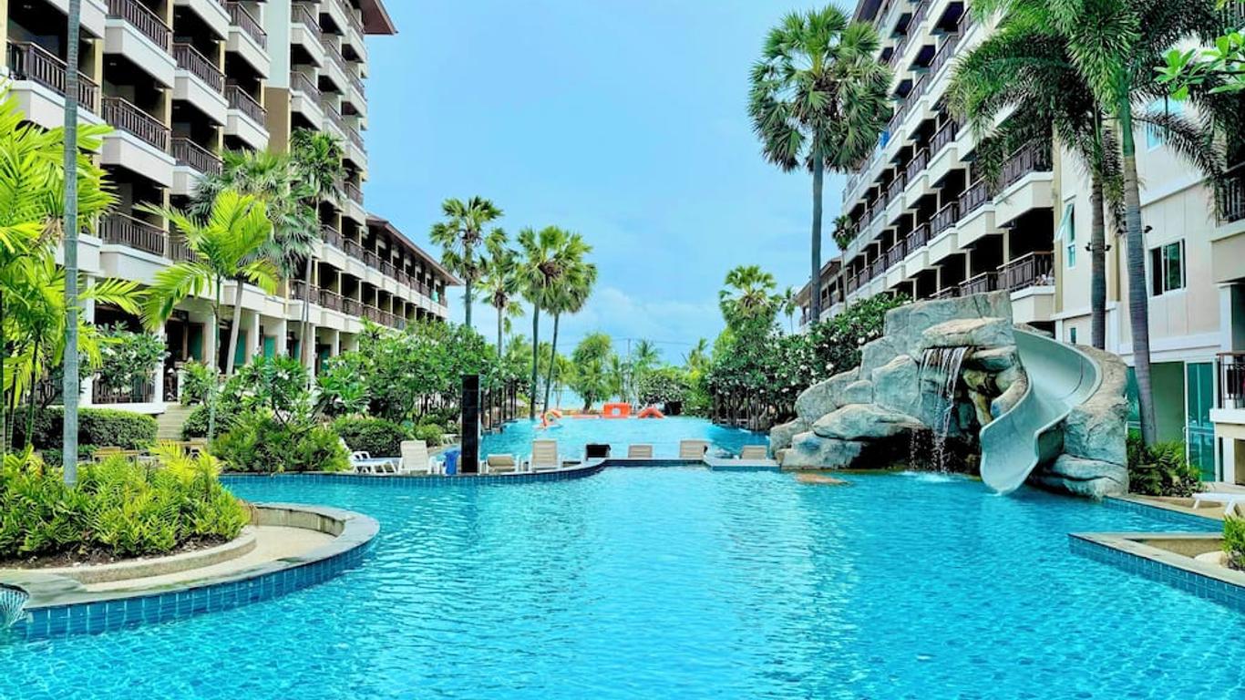 Welcome World Beachfront Resort