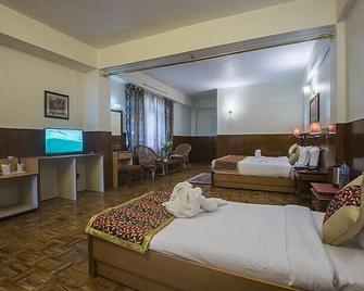 Hotel Chiminda Pelling - Pelling - Bedroom