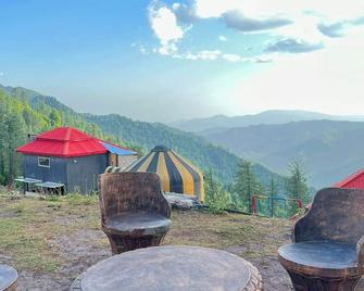 Nadira Glen Resort - Poonch - Patio
