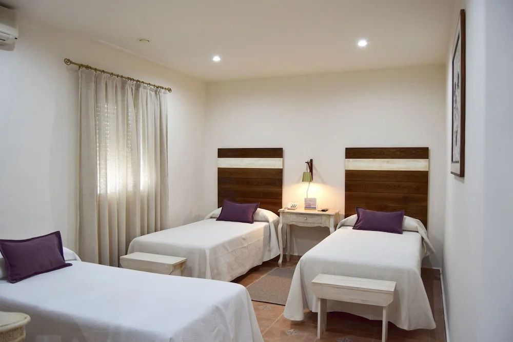 هوتل بورتا دو ألجادير