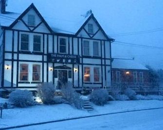 The Ham and Cheese - Malton - Gebäude