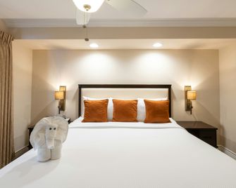 Coronado Beach Resort - Coronado - Bedroom