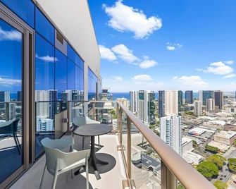 New Luxury Penthouse! Sky Ala Moana 2Bedroom - Honolulu - Balcony