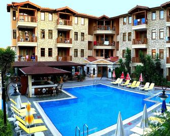 Nar Apart Hotel - Side - Pool