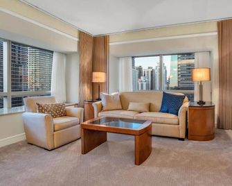Four Seasons Miami Luxury Two-Bedroom Suite in Brickell - Free Parking - Miami