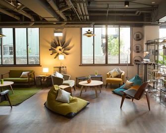 Light Hostel - Tainan - טאינאן - טרקלין