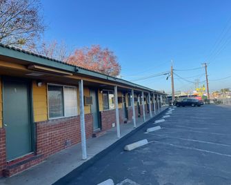 Oak Motel Modesto Ca - Modesto - Budova