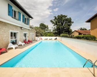 Aparthotel Garden & City Lyon - Lissieu 3 - 2 rooms 4 people - Lissieu - Piscine