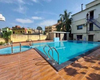 Iconic Hotel Digha - Digha - Pool