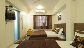 Hotel Crystal - Mumbai - Phòng ngủ