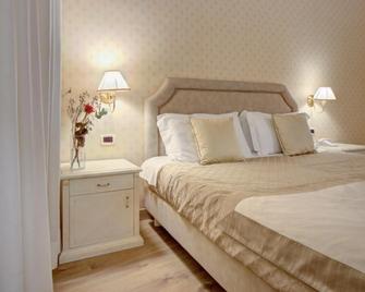 Hotel La Locanda - Volterra - Habitació
