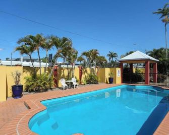 Reef Resort By Coastal Letting - Mackay - Bể bơi