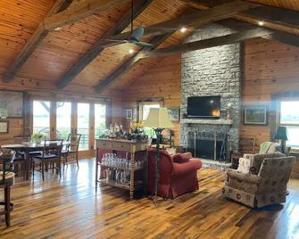 The Cabin at Denali Stud - Paris - Sala de estar