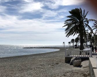 Lovely Beach Apartment - Gualchos - Beach