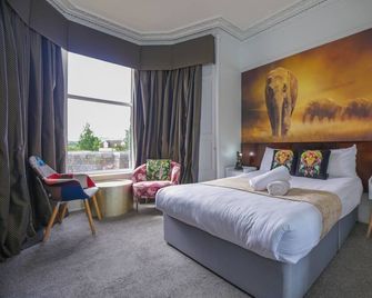 The Lovat Hotel - Perth