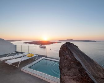 Keti Hotel - Thera - Pool