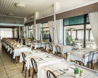 Hotel Maremola - Pietra Ligure - Restaurant