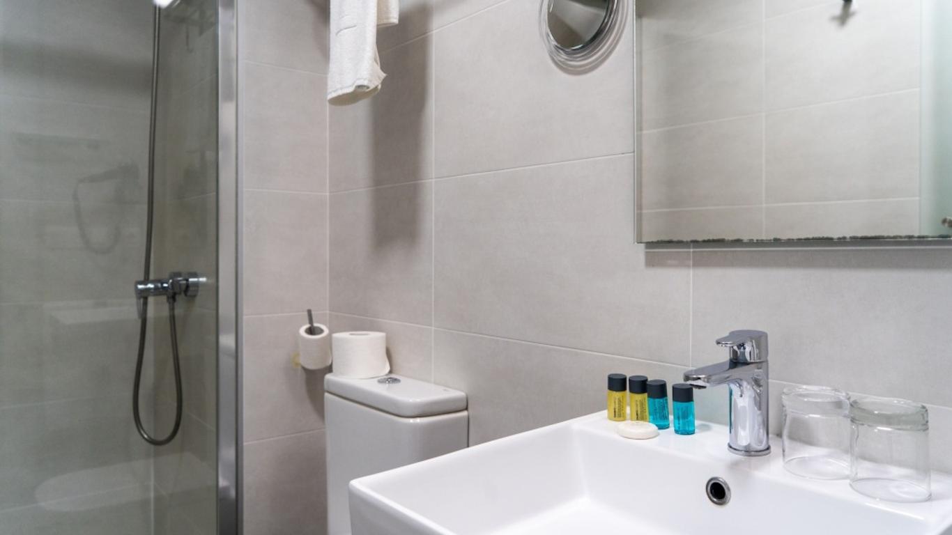 Hotel Lux Santiago