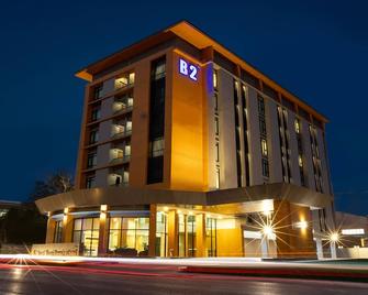 B2 Surat Thani Premier Hotel - Surat Thani - Budova