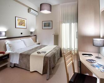 Hotel Conchiglia - Senigallia - Habitación