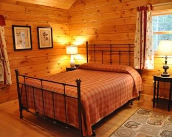 Muddy Moose - Morrisville - Bedroom