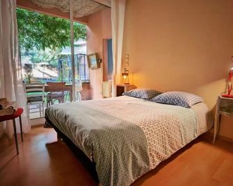 chambre condamine spa - Millau - Chambre