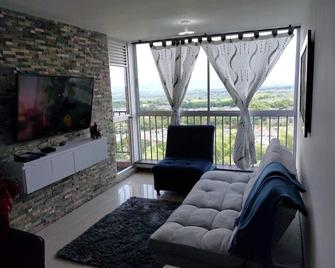 Encanto Cafetero Apartment in the Heart of Quindío - Armenia - Living room