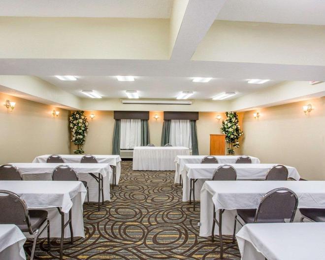 Comfort Suites 5 290 1 1 5 2 9 Lebanon Hotel Deals