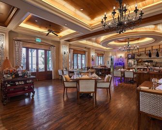 Rocks Hotel - Macau - Restaurant