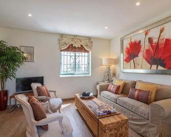 The Old Village, Prestige and Solar by Village 4U - Vilamoura - Living room