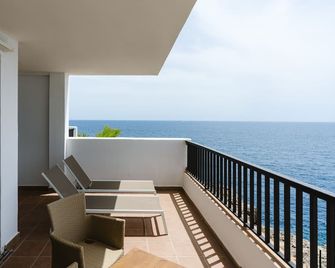 Alua Suites Las Rocas - Cala d'Or - Balkon