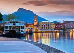 Riva Lago e Spiaggia Apartment 3 - Riva del Garda - Gebouw