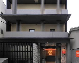 Smart Place Inn Kyoto Shijo Omiya Station - Койото - Будівля