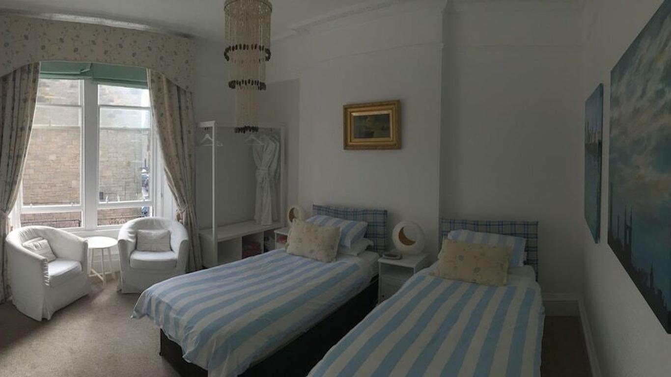Doune Guest House