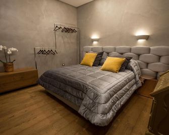 Civico Cinque Home Luxury Apartment - Salerno - Bedroom