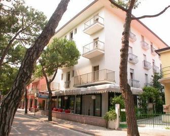 New Hotel - Jesolo - Building