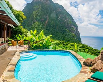Stonefield Villa Resort - Soufrière - Pool