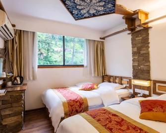 Destination Youth Hostel - Zhangjiajie - Bedroom