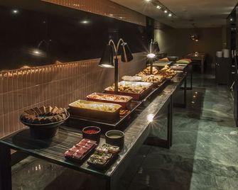 Hotel Wz Jardins - São Paulo - Buffet