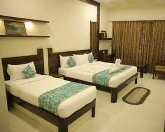 Hotel Shashinag Residency - Bijapur - Habitación