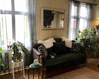 Captivating 1-Bed Studio - Avesta - Вітальня