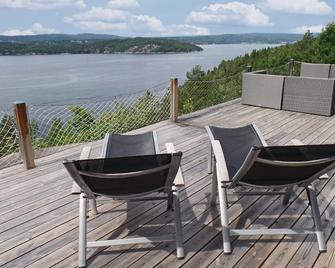 Stunning home in Nordre Frogn with WiFi - Drobak - Patio