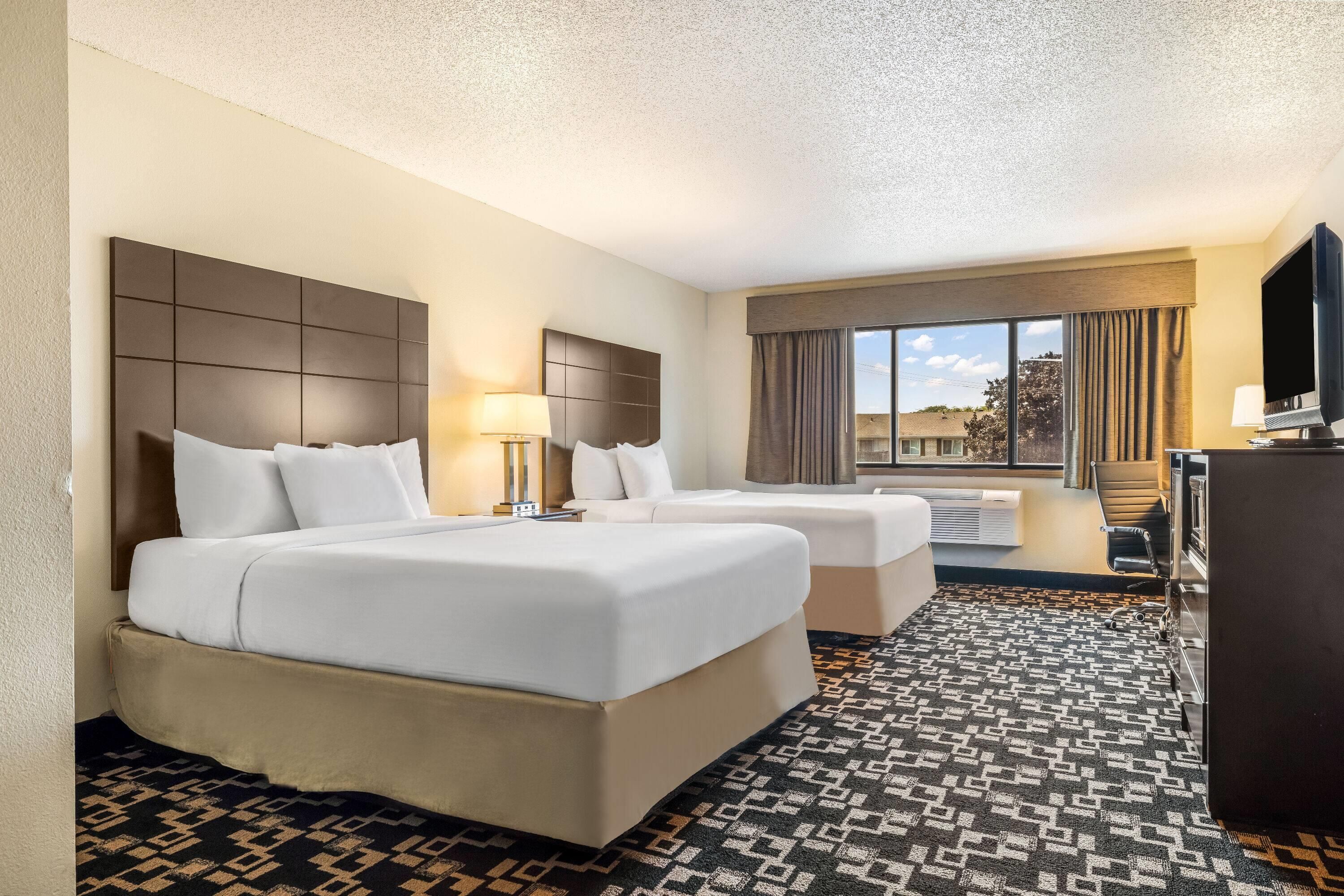 Baymont By Wyndham Bloomington Msp Airport thumbnail 3