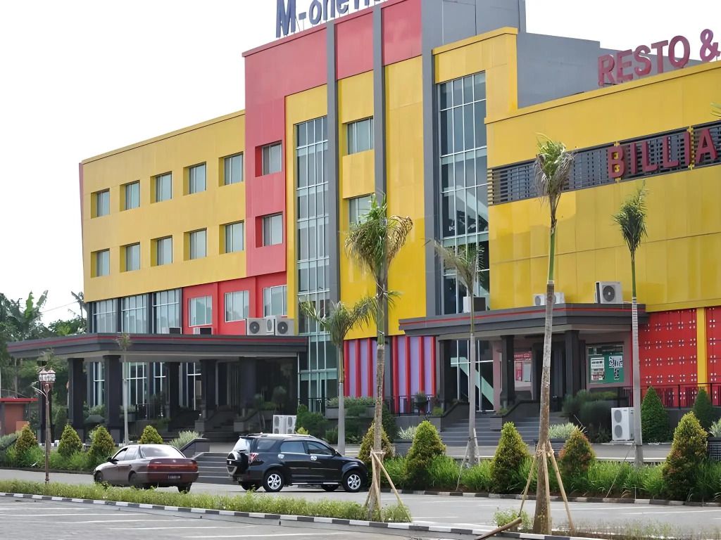 Airy Sentul Raya Jakarta Km 49.5 Bogor - Sukaraja - Gebäude
