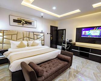 Roston Hotels - Port Harcourt - Ložnice